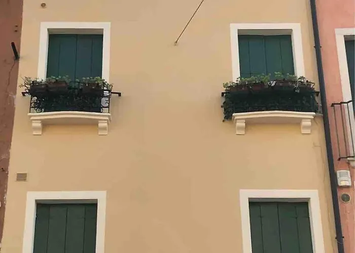 Villa CASA SAVONAROLA  centro storico Padova
